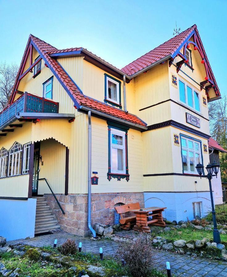 Haus Fessel - Helenenruh * Elend